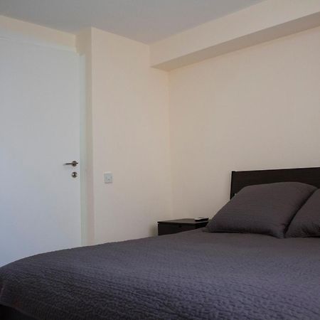 Galatex Beach Apartment Лімасол Екстер'єр фото