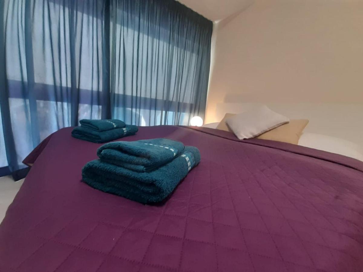 Galatex Beach Apartment Лімасол Екстер'єр фото