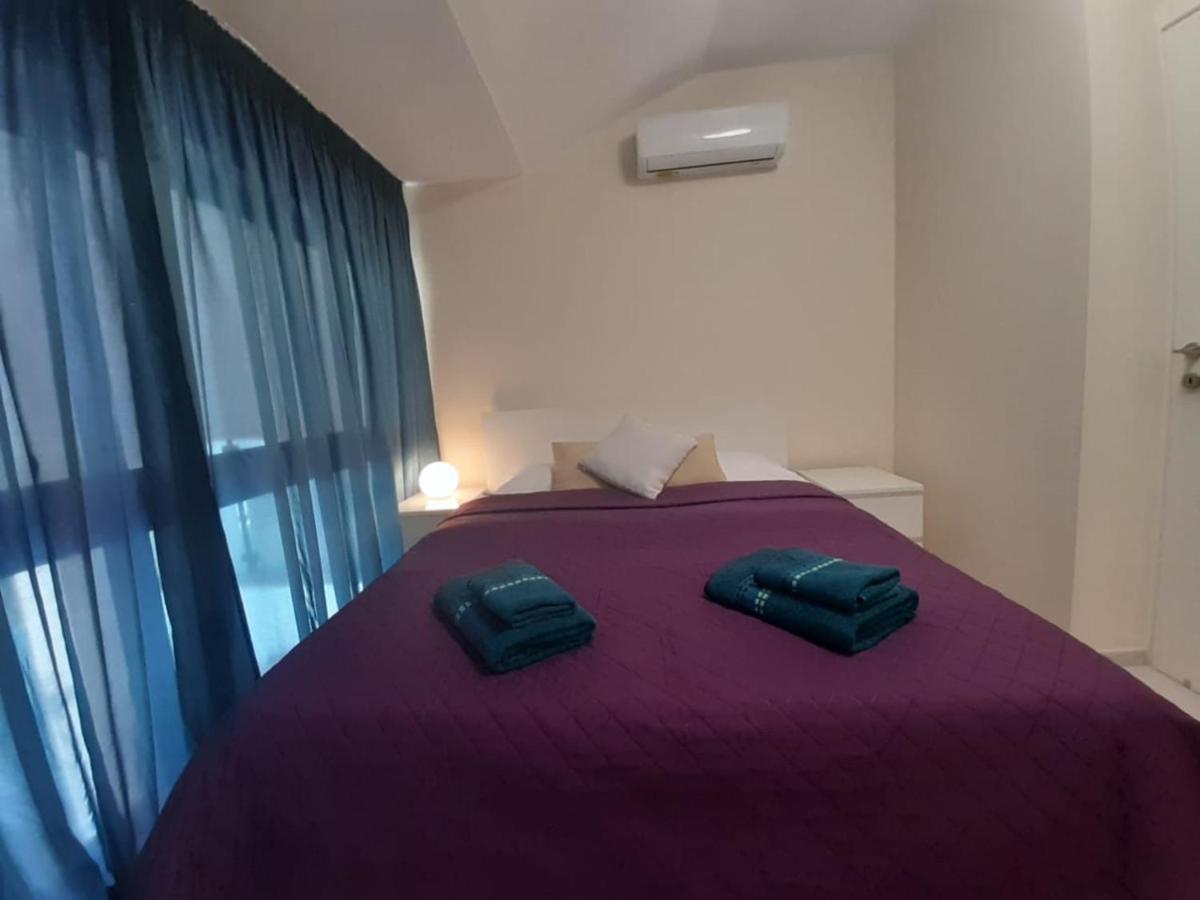 Galatex Beach Apartment Лімасол Екстер'єр фото