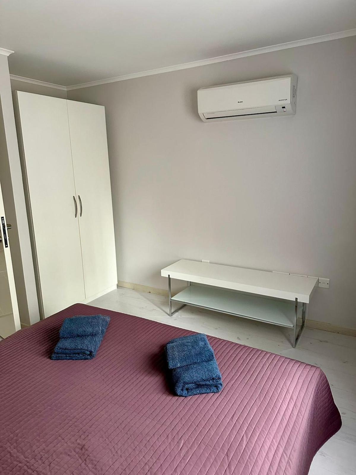 Galatex Beach Apartment Лімасол Екстер'єр фото