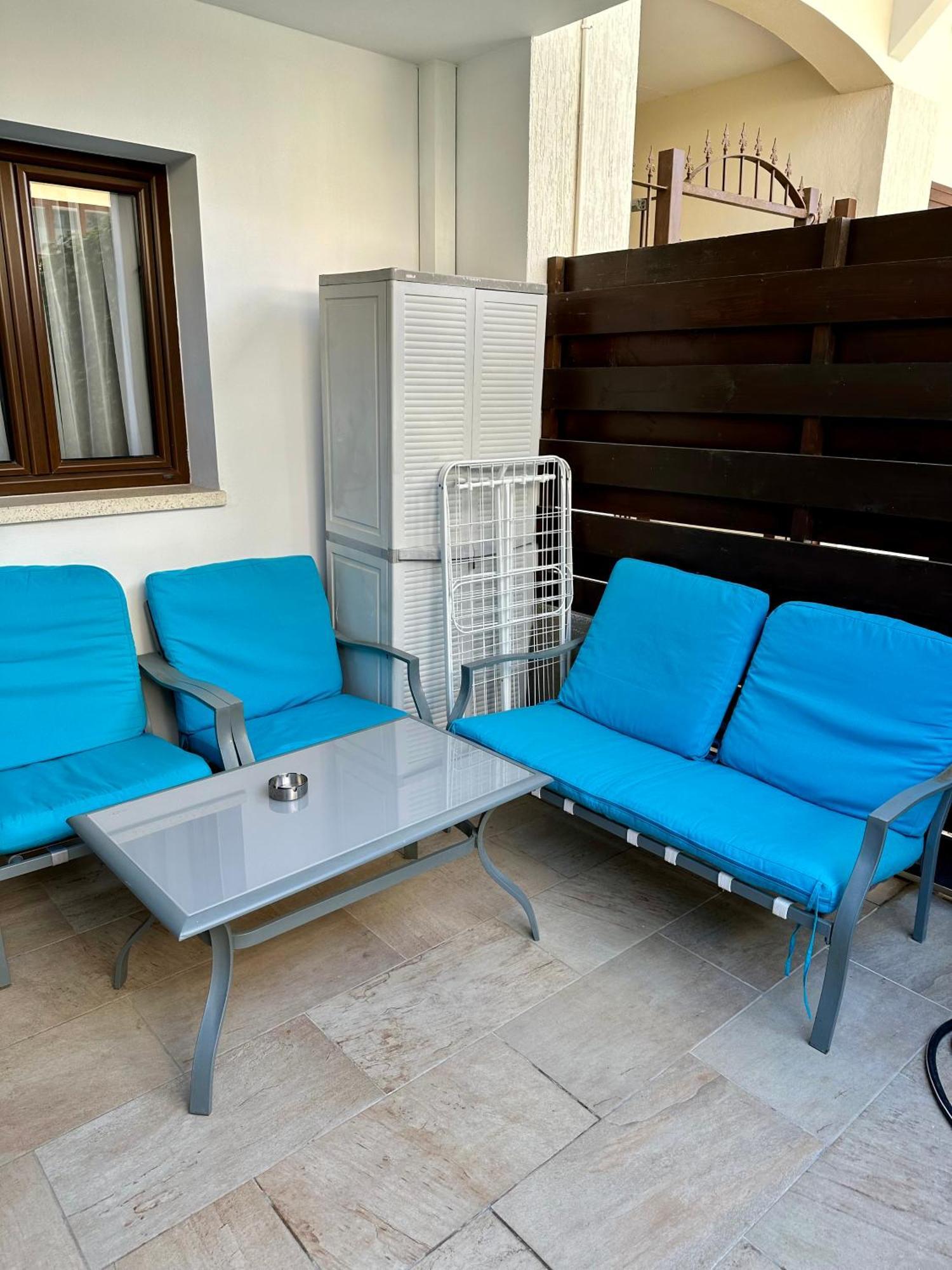 Galatex Beach Apartment Лімасол Екстер'єр фото
