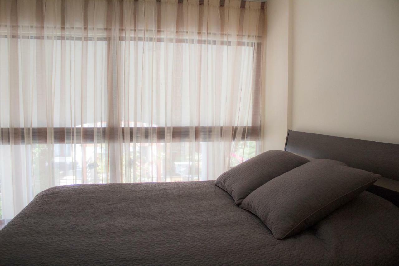 Galatex Beach Apartment Лімасол Екстер'єр фото