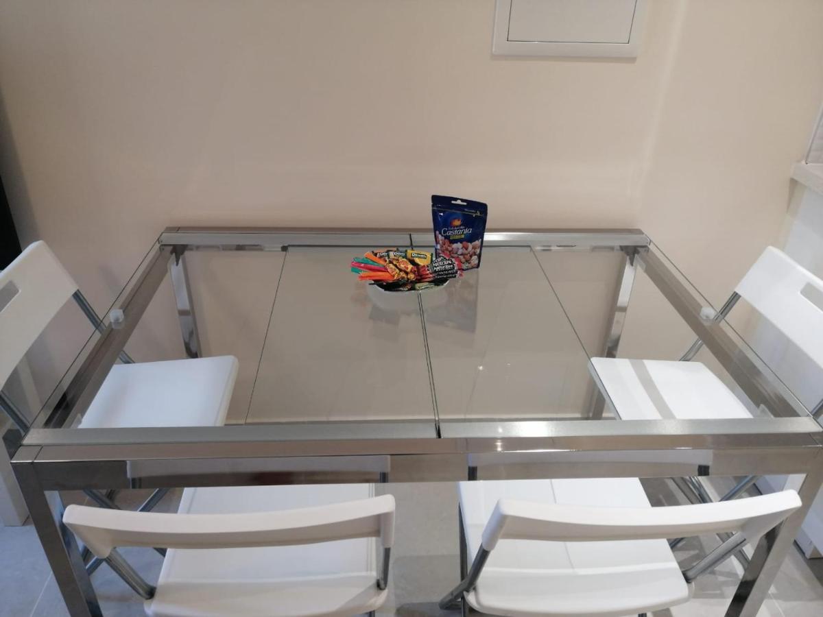 Galatex Beach Apartment Лімасол Екстер'єр фото